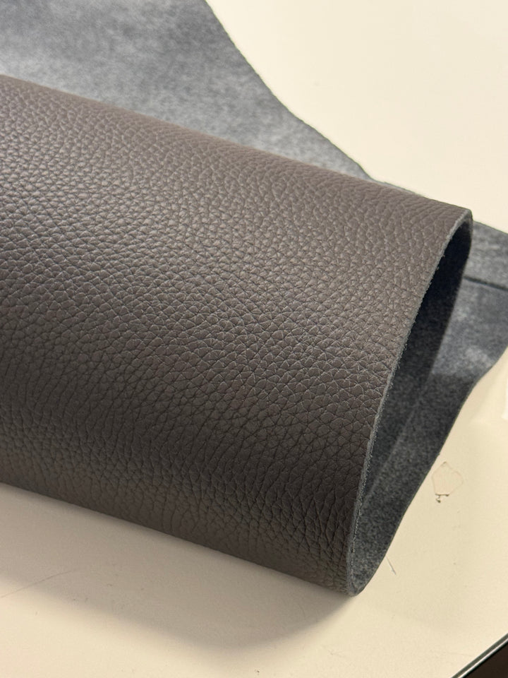 LAGUN - REMY CARRIAT – a leatherstore